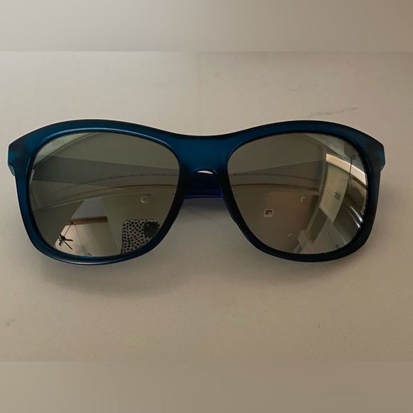 Costa Del Mar Vela Sunglasses main image 7